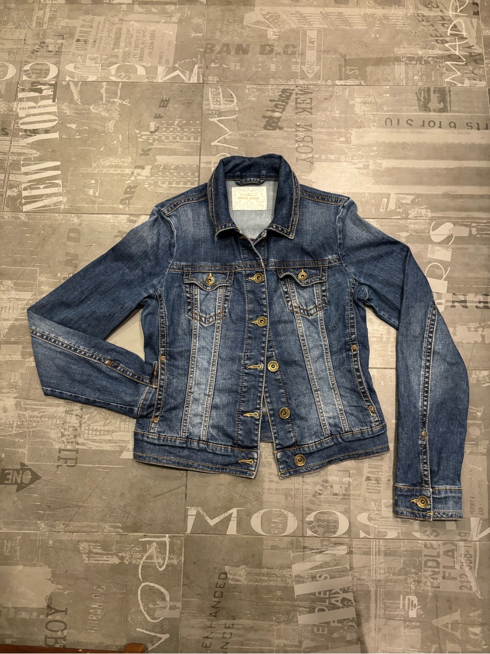Mexx Women’s Jeans blue denim long sleeve jacket with vintage design